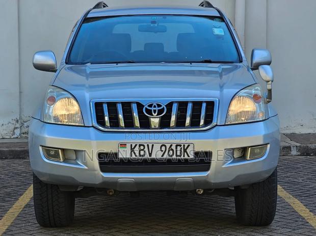 Toyota Land Cruiser Prado 2006 Silver