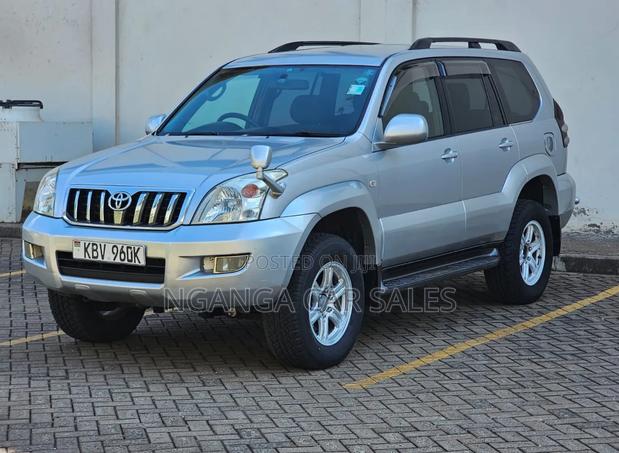Toyota Land Cruiser Prado 2006 Silver