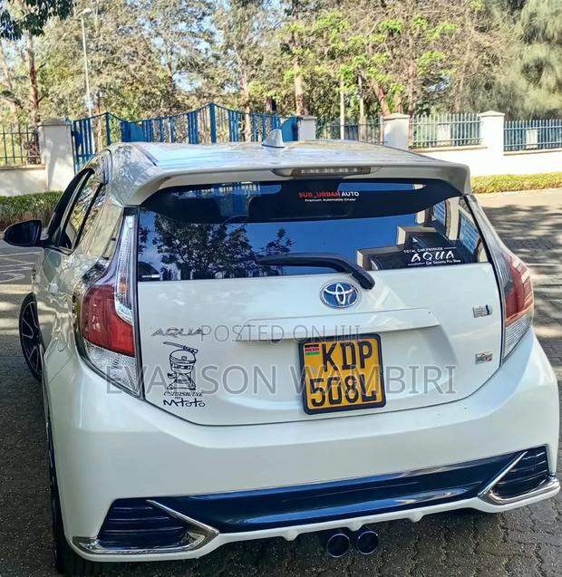 Toyota Aqua 2016 White