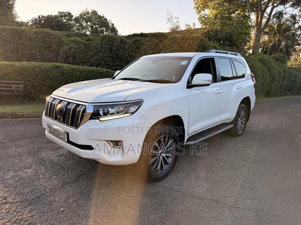 Toyota Land Cruiser Prado 2.8 2018 White