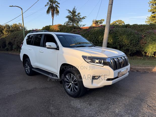 Toyota Land Cruiser Prado 2.8 2018 White