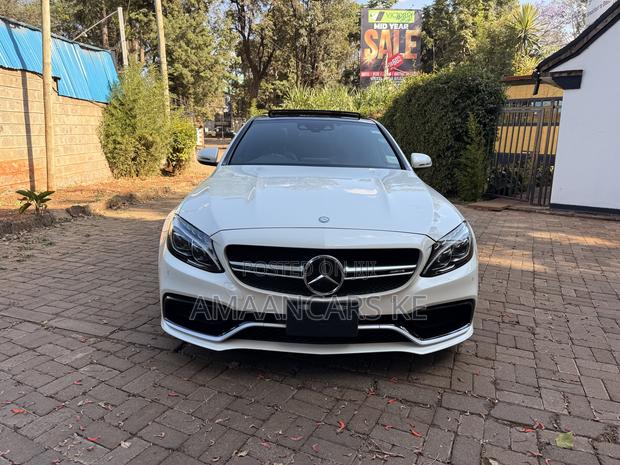 Mercedes-Benz C63 S RWD Sedan (4.0L V8 7A) 2017 White