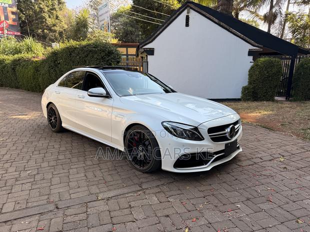 Mercedes-Benz C63 S RWD Sedan (4.0L V8 7A) 2017 White