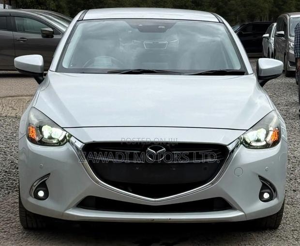 Mazda Demio 2019 Gray