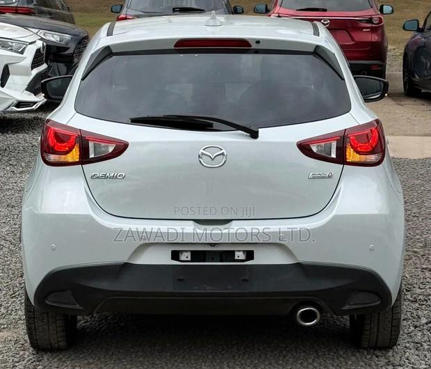 Mazda Demio 2019 Gray