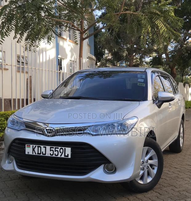 Toyota Corolla Fielder 1.5 Petrol FWD 2015 Silver