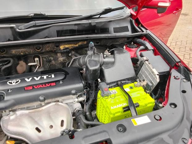 Toyota RAV4 2015 Red