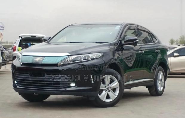 Toyota Harrier 2.0 2019 Black