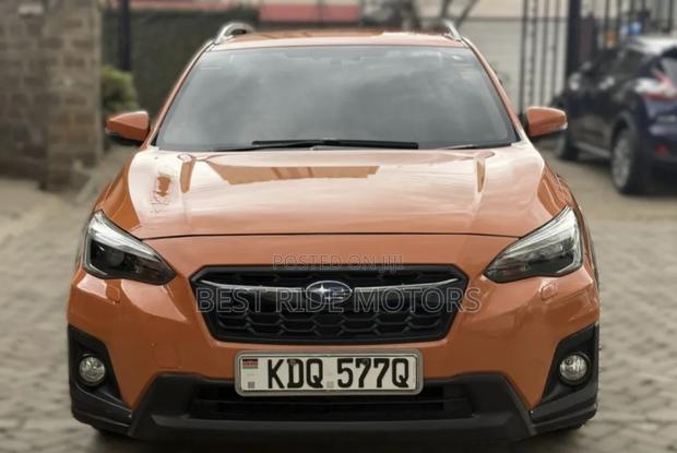 Subaru XV 2017 Orange
