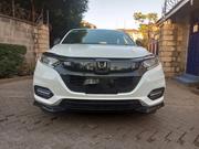 Honda Vezel 1.5 2WD 172 hp 2019 Off white for sale