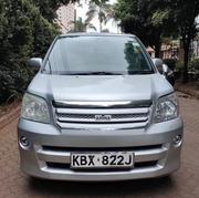 Toyota Noah 2.0 FWD (8 Seater) 2006 Silver for sale