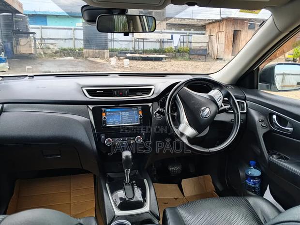 Nissan X-Trail SV Premium 2014 White