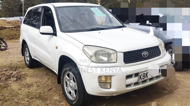 Toyota RAV4 2004 White
