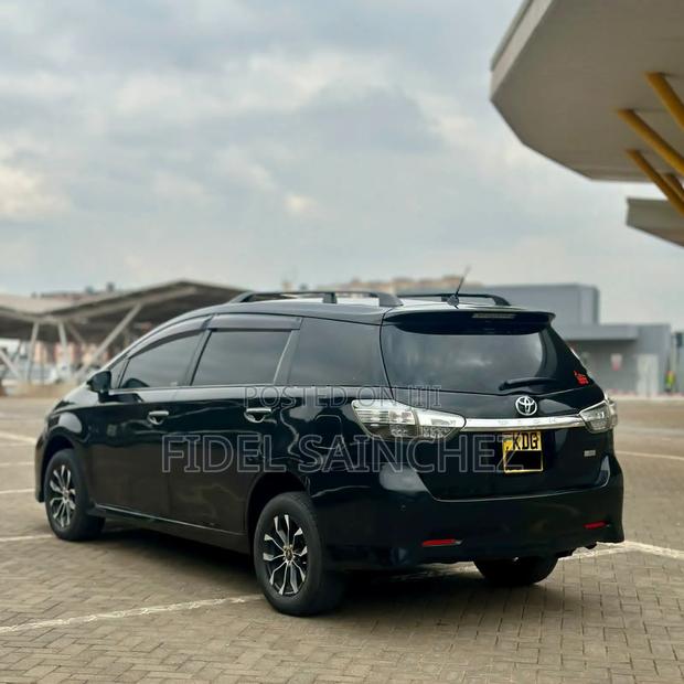 Toyota Wish 2015 Black