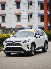 Toyota RAV4 2019 White for sale