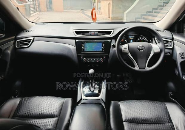 Nissan X-Trail 2017 Silver