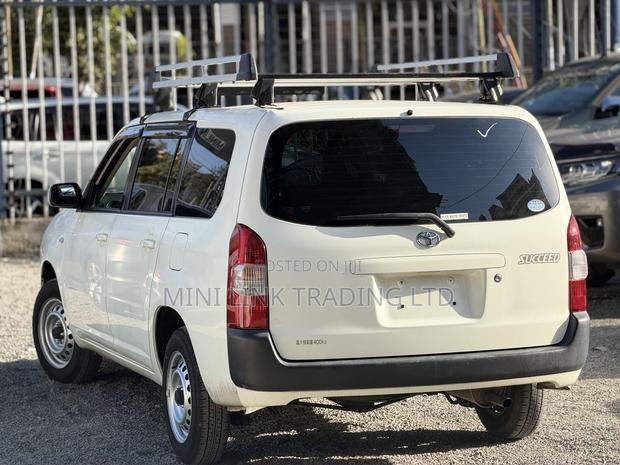 Toyota Succeed 2019 Pearl