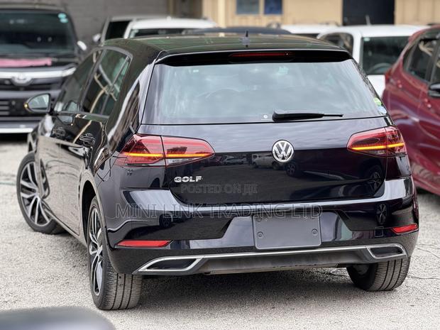 Volkswagen Golf 1.4T S FWD 2019 Black