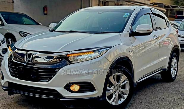 Honda Vezel 2020 White