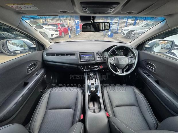 Honda Vezel 2020 White