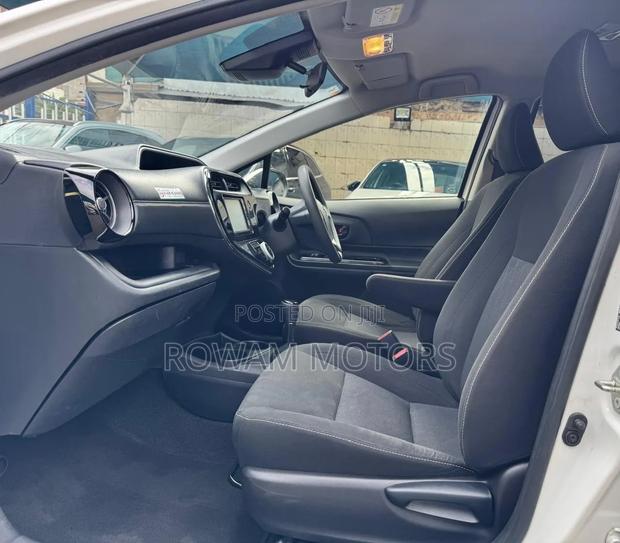 Toyota Aqua 2019 White