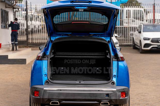 Peugeot 2008 2020 Blue
