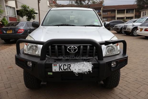 Toyota Land Cruiser Prado 2.7 5dr 2003 Silver
