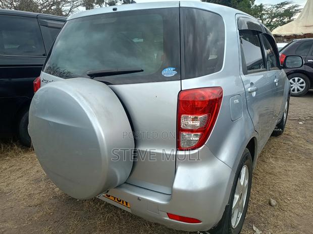 Toyota Rush 1.5 RWD 2007 Silver