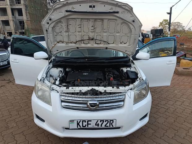 Toyota Axio 1.5 G 2WD 2010 White