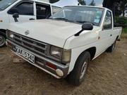 Nissan Pick-Up 1997 White for sale