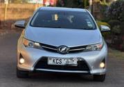 Toyota Auris 2012 Silver for sale