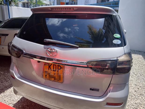 Toyota Wish 2015 Silver