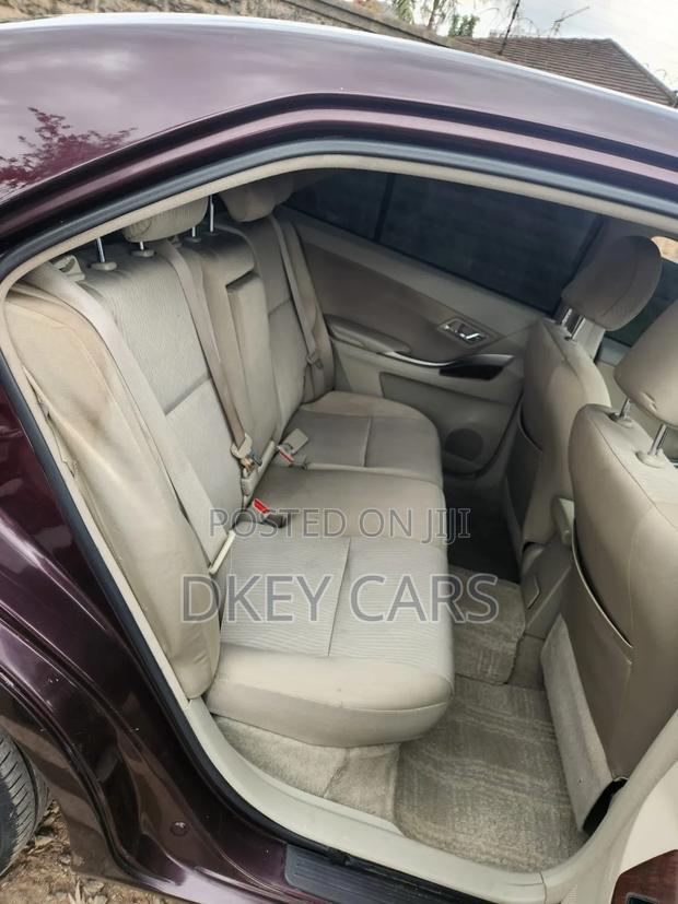 Toyota Premio 2011 Brown