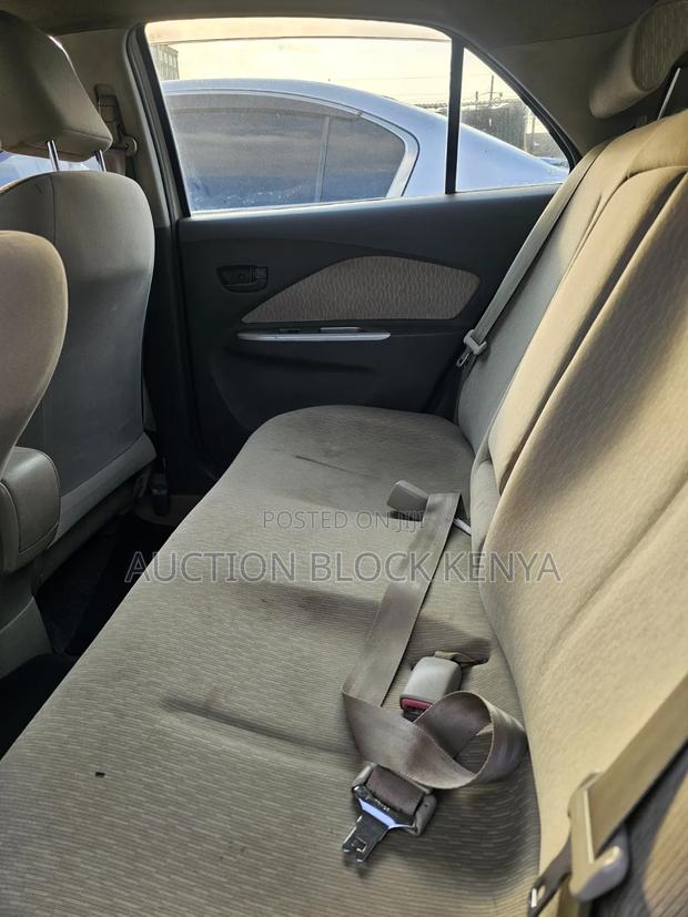 Suzuki Escudo 1998 Silver