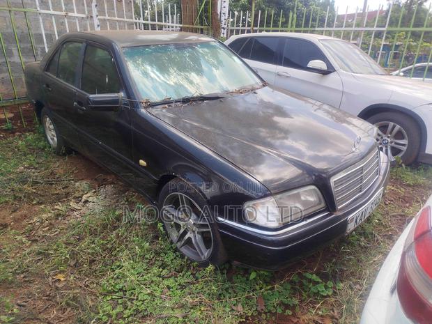 Mercedes-Benz C200 2000 Black