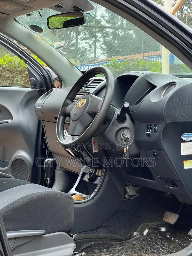 Toyota IST 2008 Black