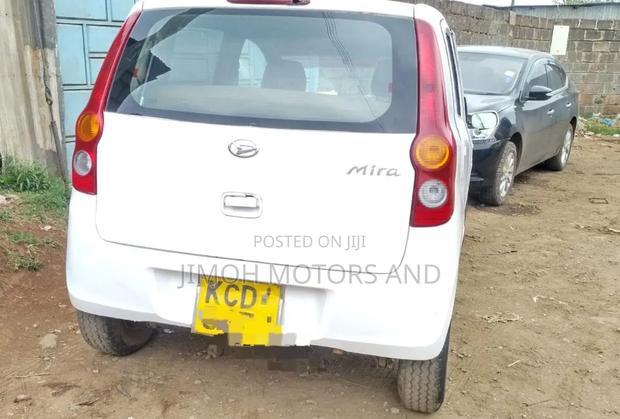 Daihatsu Mira 2008 White
