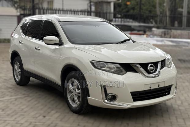 Nissan X-Trail 2015 Pearl