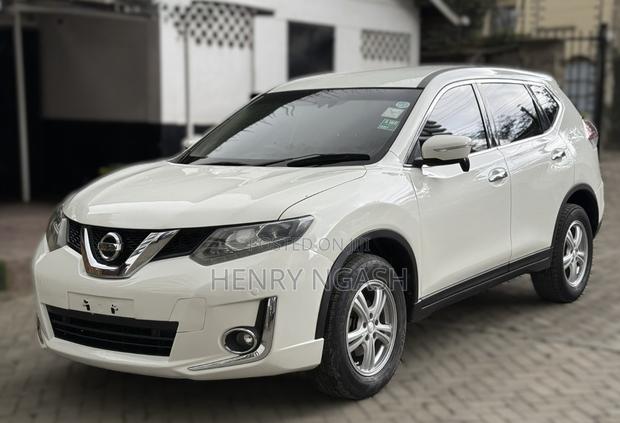 Nissan X-Trail 2015 Pearl