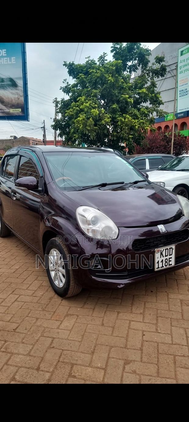 Toyota Passo 1.3 FWD 2014 Purple