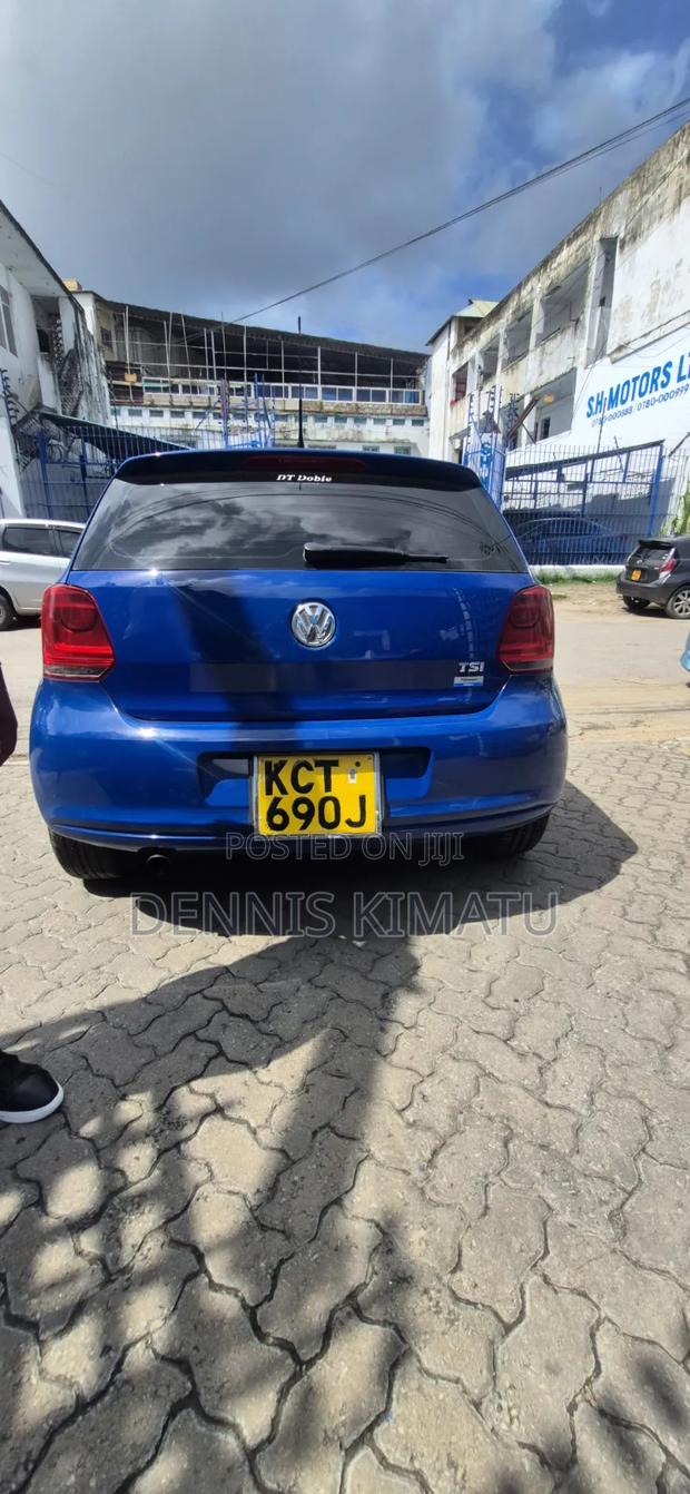 Volkswagen Polo 2013 Blue