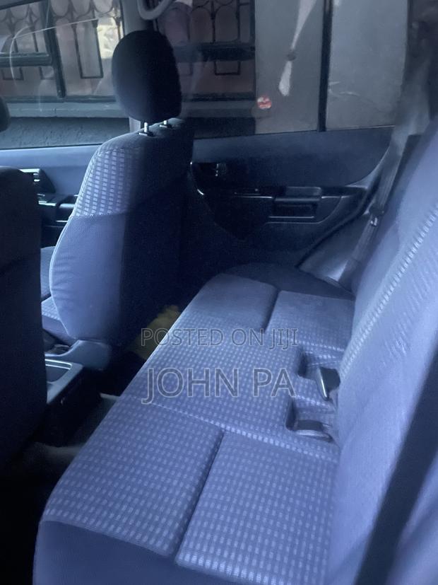 Mitsubishi Pajero IO 2000 Pearl