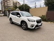 Subaru Forester 2019 White for sale