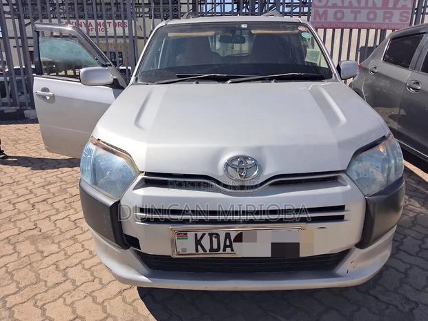 Toyota Probox 2013 Silver