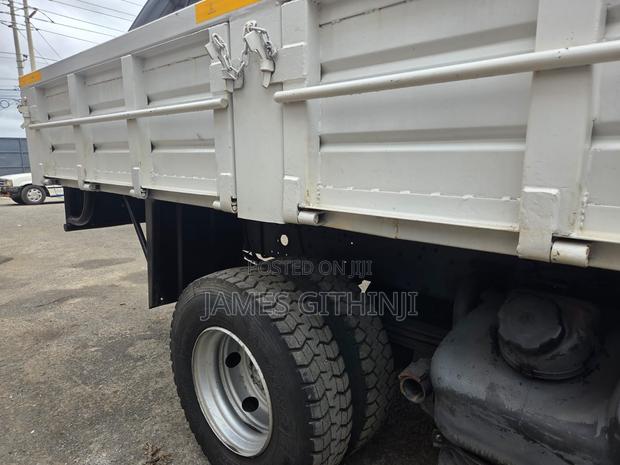 Mercedes-Benz Atego 2009 White