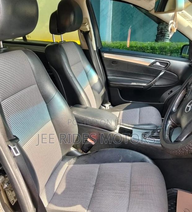 Mercedes-Benz C180 2006 Black