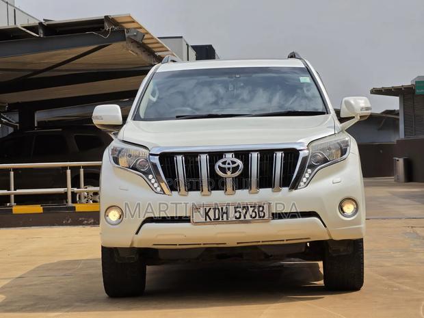 Toyota Land Cruiser Prado 2014
