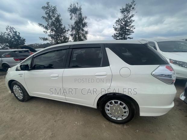Honda Shuttle 2015 White