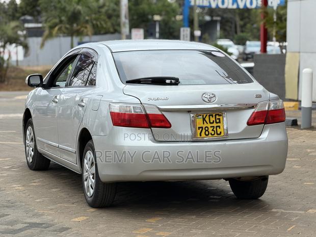 Toyota Premio 2009 Silver