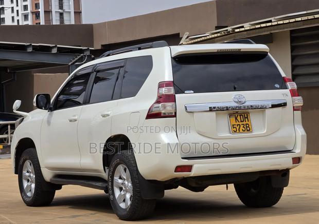 Toyota Land Cruiser Prado 2.7 VVT-i 2014 White
